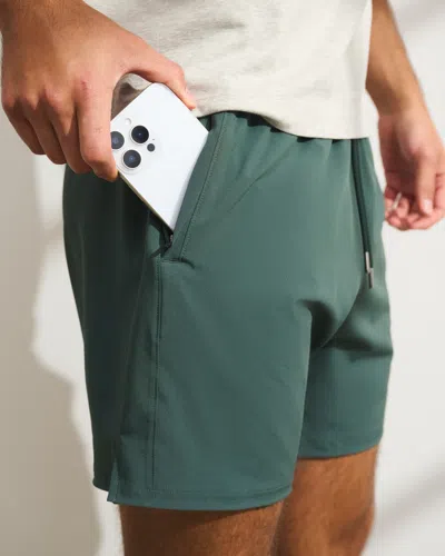 Abercrombie & Fitch Ypb Motiontek Unlined Training Short