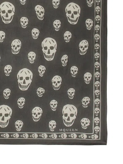Alexander Mcqueen Mcqueen Skull Print Wool Fringe Scarf In Black