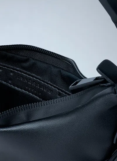 Innerraum Men Object Hm0 Half Moon Shoulder Bag In Black