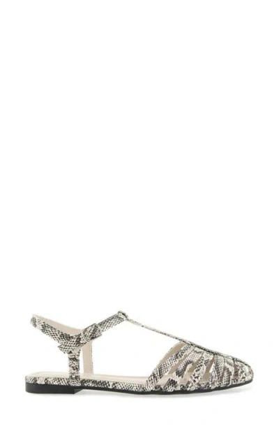 Reaction Kenneth Cole Moreno Fisherman Sandal