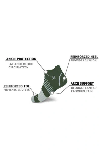 Extreme Fit 3-pack Ankle Length Compression Socks In Multi