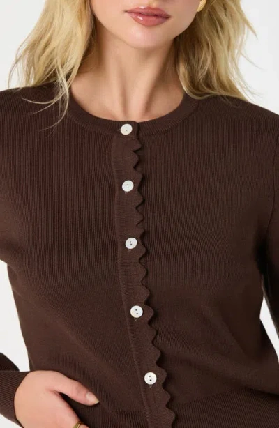 Astr The Label Scalloped Placket Crop Cardigan In Brown