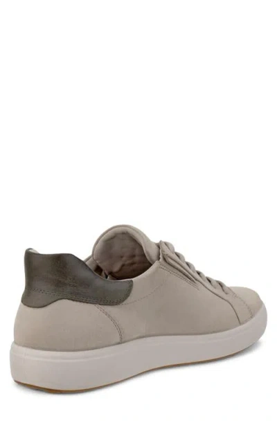 Ecco Soft 7 Sneaker In Neutral