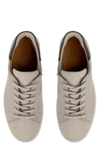 Ecco Soft 7 Sneaker In Neutral