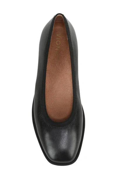 Vionic Orinda Square Toe Flat In Black
