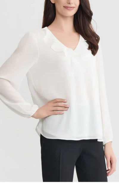 Kasper Ruffle Neck Top In White