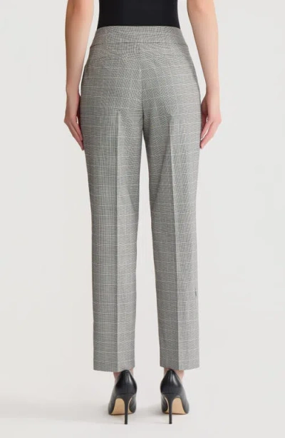Kasper Flat Front Slim Pants In Gray