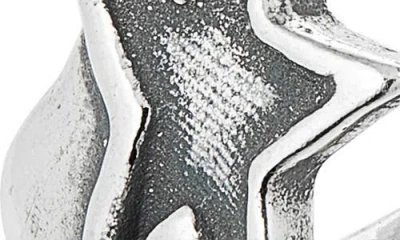 Twojeys Engraved Star Open Ring In Metallic