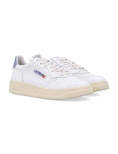 Autry Medalist Low In White