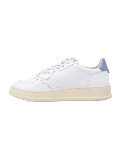 Autry Medalist Low In White