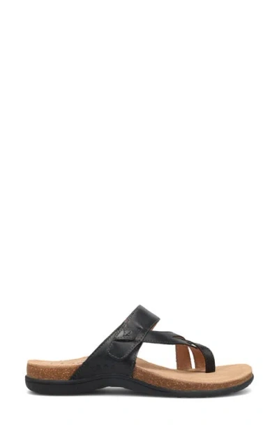 Taos Perfect Toe Loop Sandal In Black