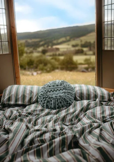 Tbco Cotton Striped Bedding Set In Green