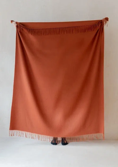 Tbco Lambswool Throw Blanket In Brown