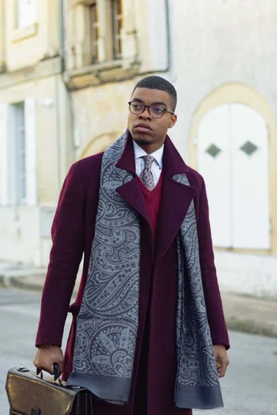 Elizabetta Leone In Blue