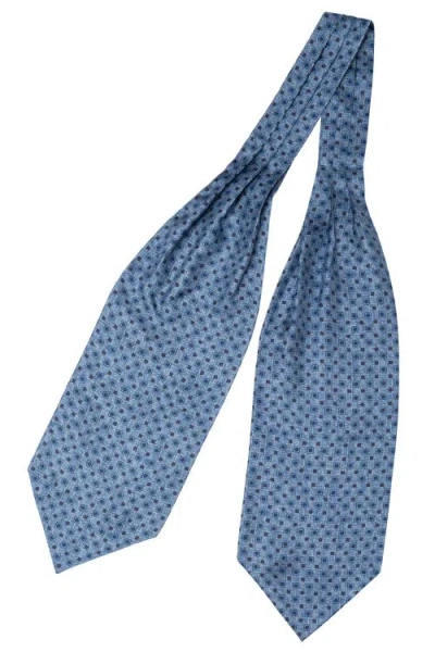 Elizabetta Ostuni In Blue