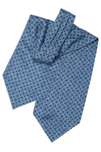 Elizabetta Ostuni In Blue