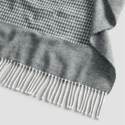 Togas Reuten Throw In Gray
