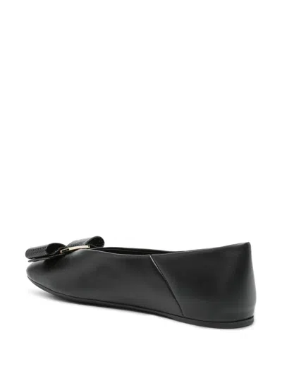 Ferragamo Vanna Vara Bow Ballet Flats In Calf Leather In Black