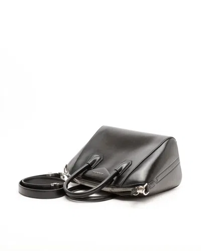 Givenchy Antigona Small Bag In Black