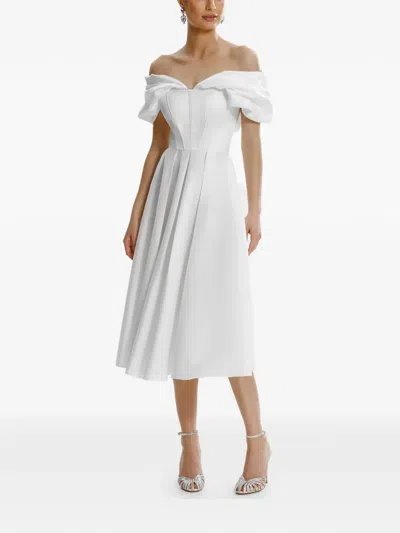 露肩系带中长连衣裙