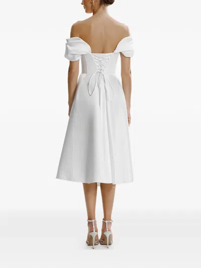 露肩系带中长连衣裙