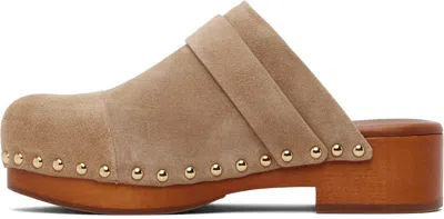 Chloé Jeannette Buckle Detailed Studded Clogs In Brown