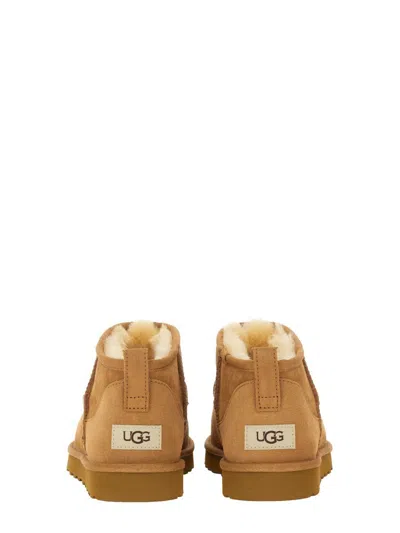 Ugg Stivale Classic Ultra Mini In Brown