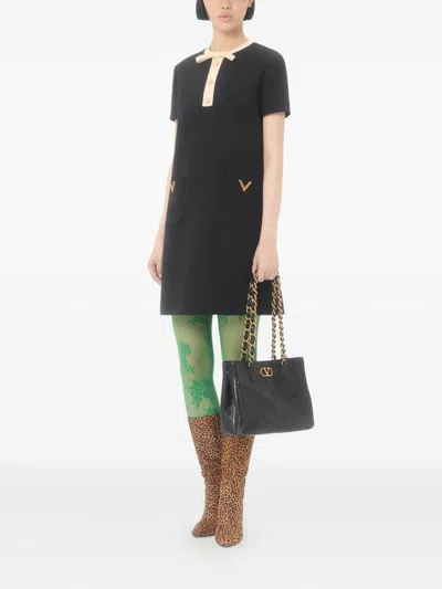 Valentino Silk And Wool Blend Short Sleeve Dress In Black
