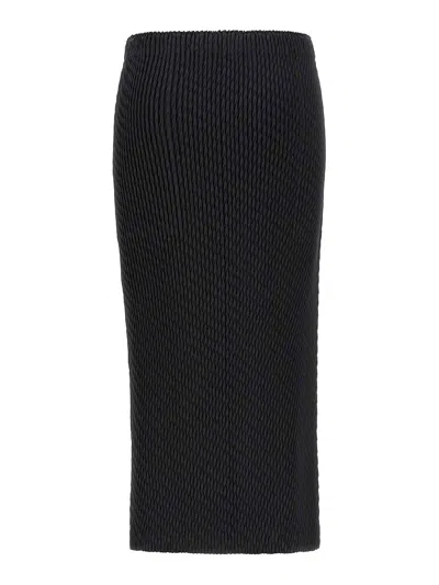 Issey Miyake Sleek Pleats Skirt In Black