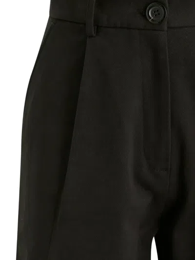 MILLICENT 褶饰短裤