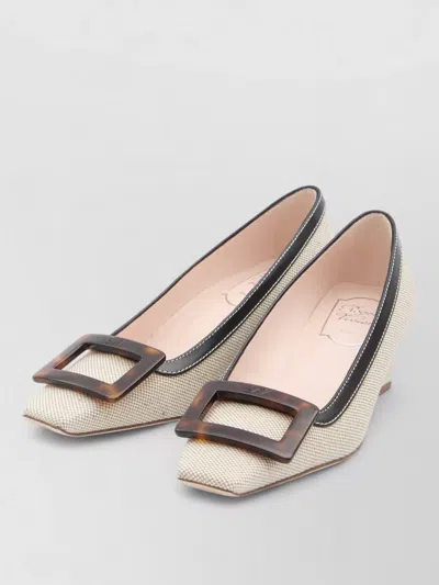 Roger Vivier Belle Vivier Décolleté In Canvas In Neutral