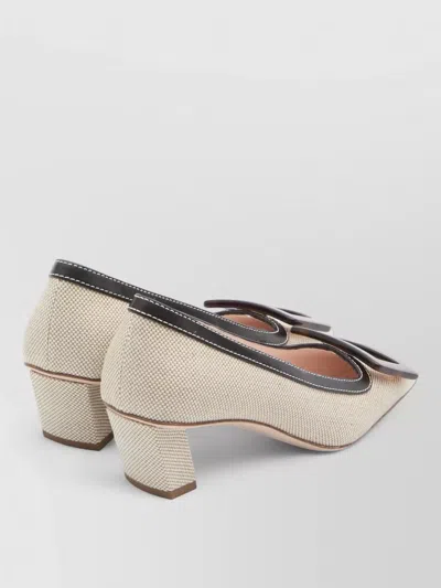 Roger Vivier Belle Vivier Décolleté In Canvas In Neutral
