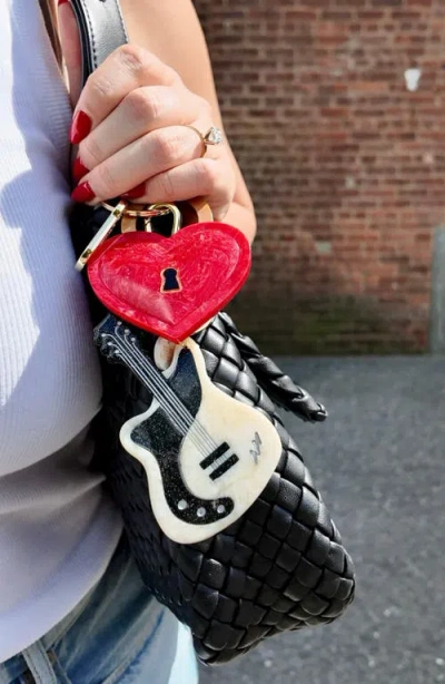 Solar Eclipse Padlock Heart Key Chain In Red