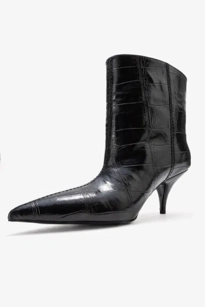 Prologue Shoes Brivelle Pointed Toe Boot In Black