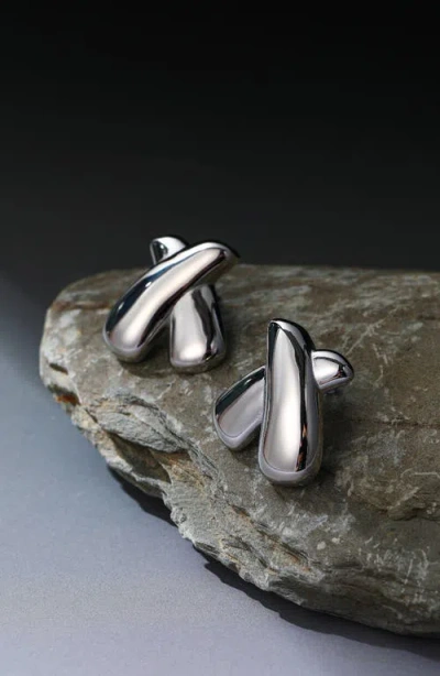 Kellery Bond Sculpture Silver Earrings In Silver