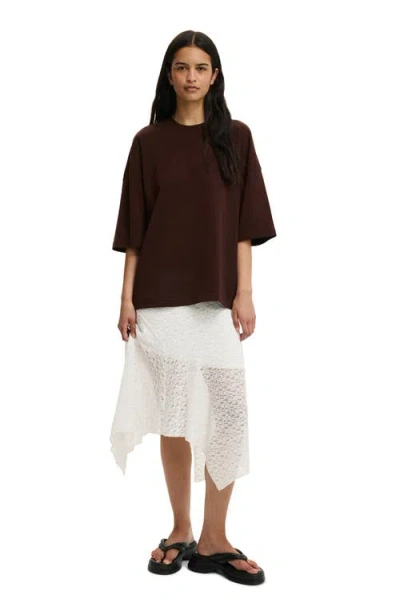 Cotton On The Oversized Crew Tee In Brown