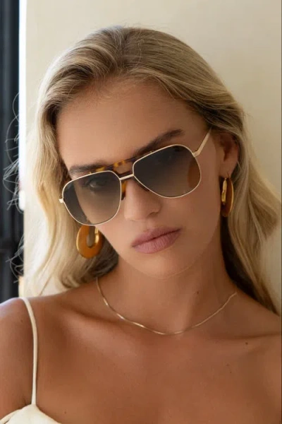 Freyrs Eyewear Logan Aviator Sunglasses In Gold