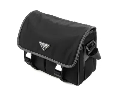 Prada Logo Shoulder Bag In Black