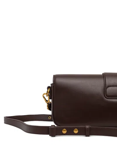 搭链带扣环斜挎包