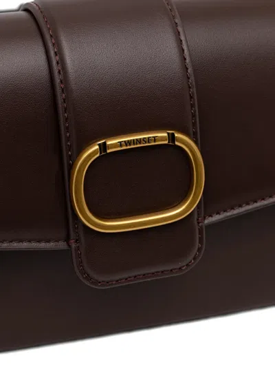 搭链带扣环斜挎包