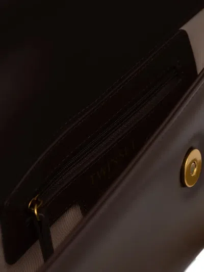 搭链带扣环斜挎包