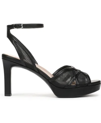 Naturalizer Adara Platform Sandal In Black