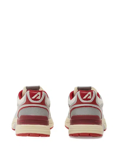 Autry Hyperway Low-top Sneakers In White