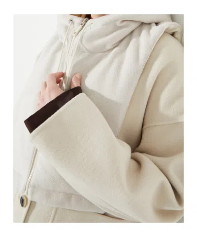 Maxco. Wool Double-sided Hooded Collar In White