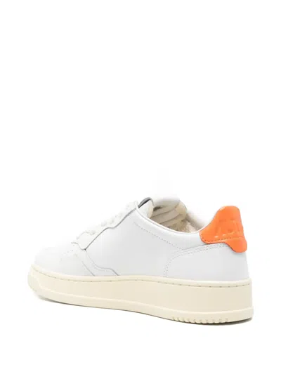Autry Medalist Low Sneakers In White