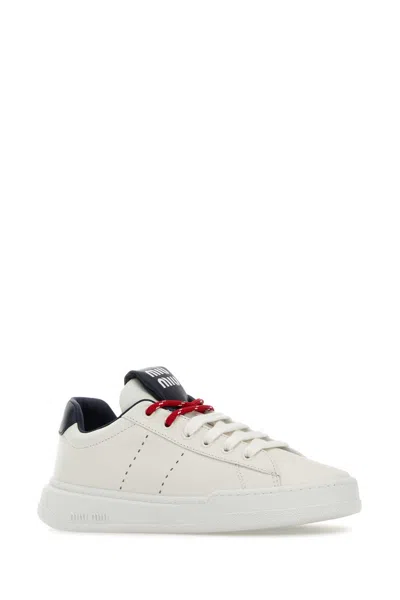 Miu Miu Lace-up Low-top Casual Shoes In White