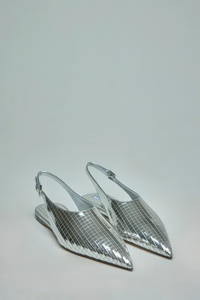 Alaïa Le Cœur Flats In Silver