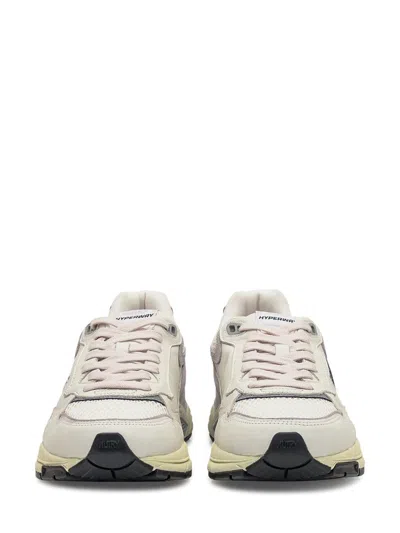 Autry Medalist Sneakers In White And Grey With Suede In Gray