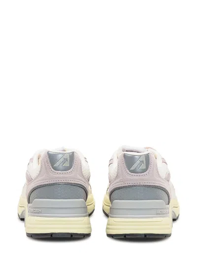 Autry Medalist Sneakers In White And Grey With Suede In Gray