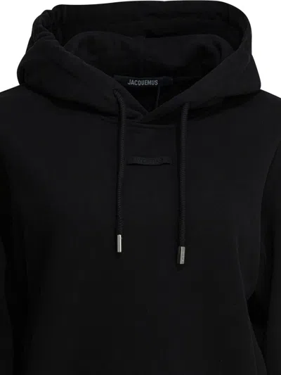 Jacquemus The Grosgrain Hoodie In Black
